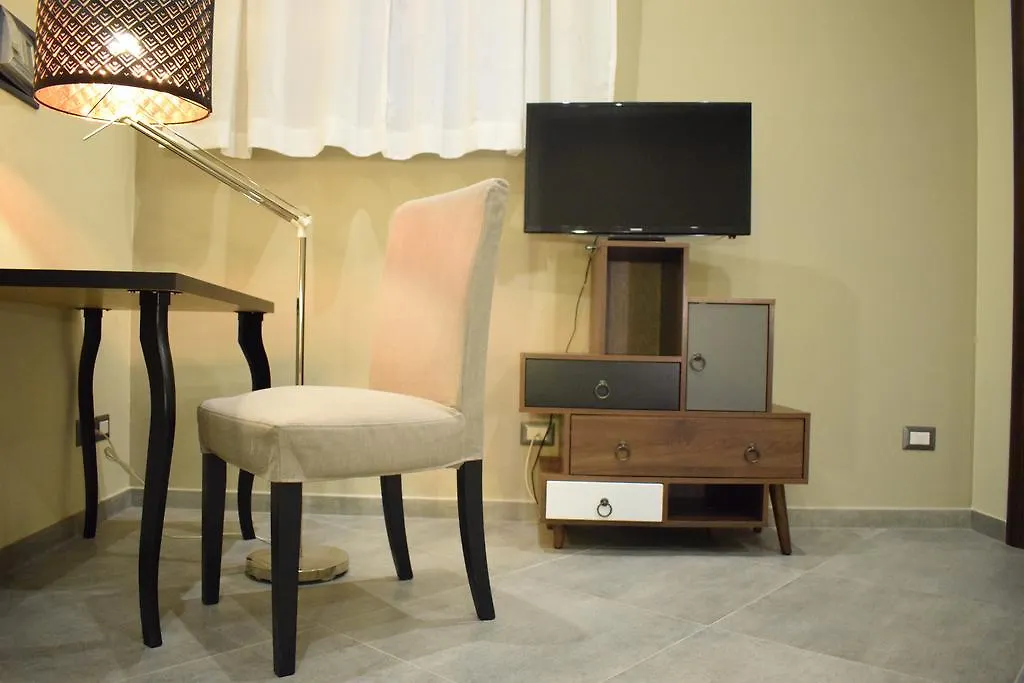 Cento Tari' Guest House كاستيليوني دي سيشيليا إيطاليا